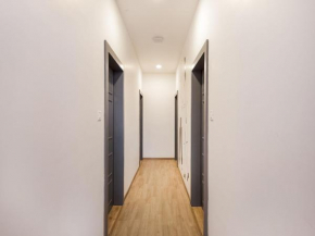 Townhouse Pipliyahana Square
